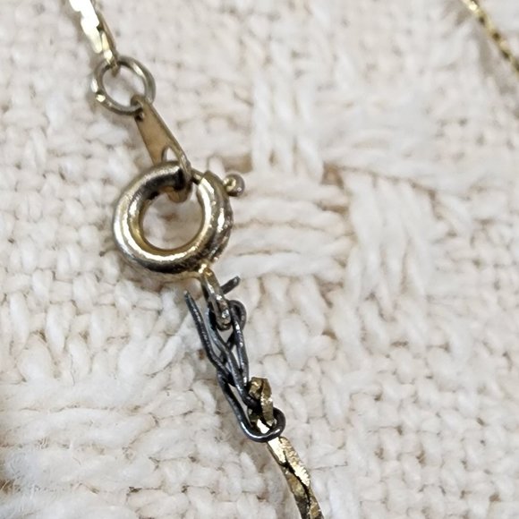 Pair - Vintage Floating Round White and Spiral Gold Bead Gold Box Chain Necklace - Picture 10 of 11